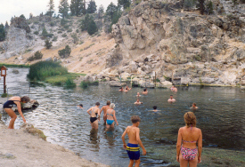 Heiße Schwefelquellen